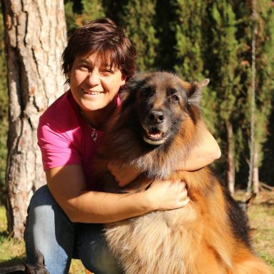 INDIRA DE HECVIC